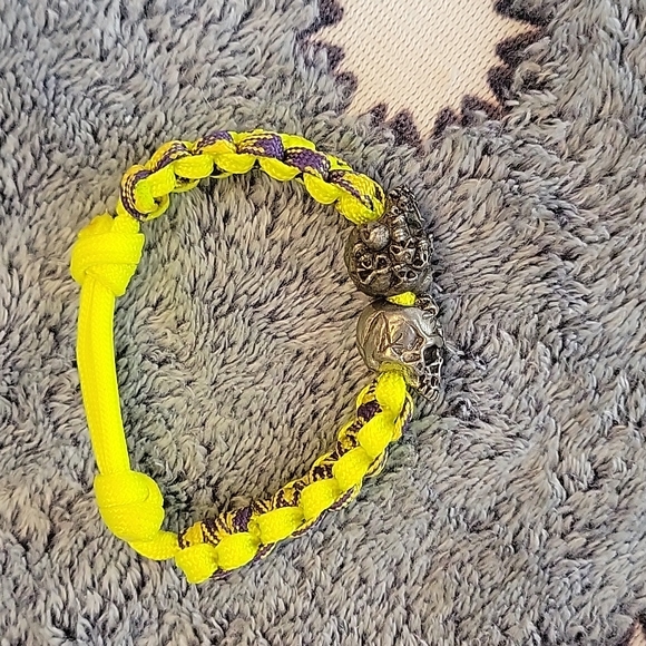 Woman's/child's Paracord Bracelet Lot (Set of 4) - Picture 5 of 12